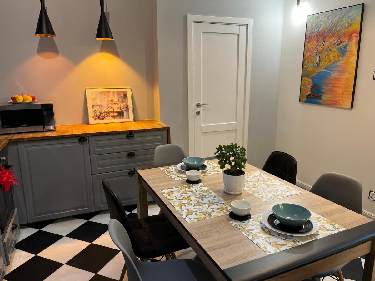 Apartamento Apartament Przy Ratuszu Barczewo Exterior foto